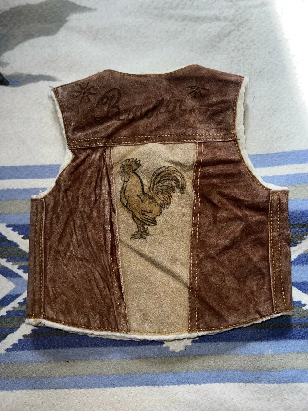 Vintage Handmade Kids Western Leather/Sherpa Vest Size 4 Horse & Rooster Design